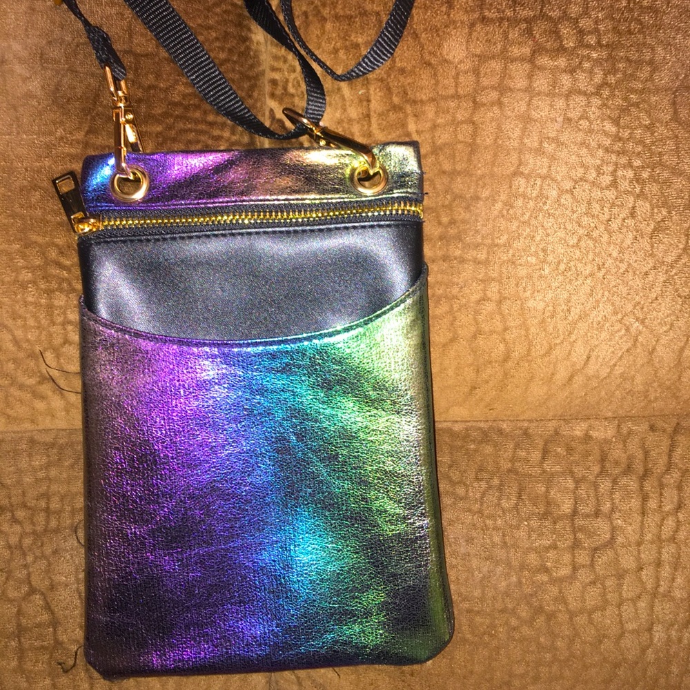 Crossbody purse